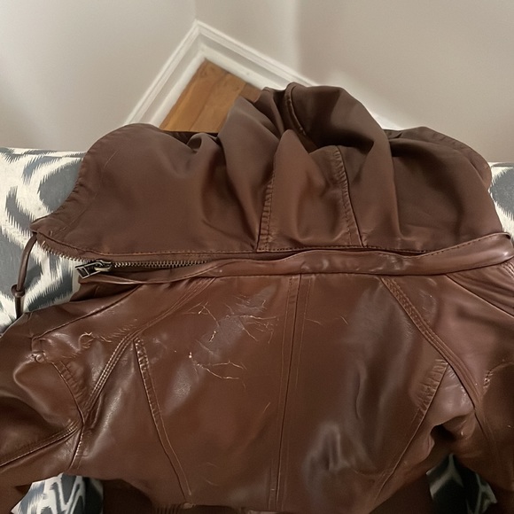 Brown Leather Jacket - Picture 3 of 4
